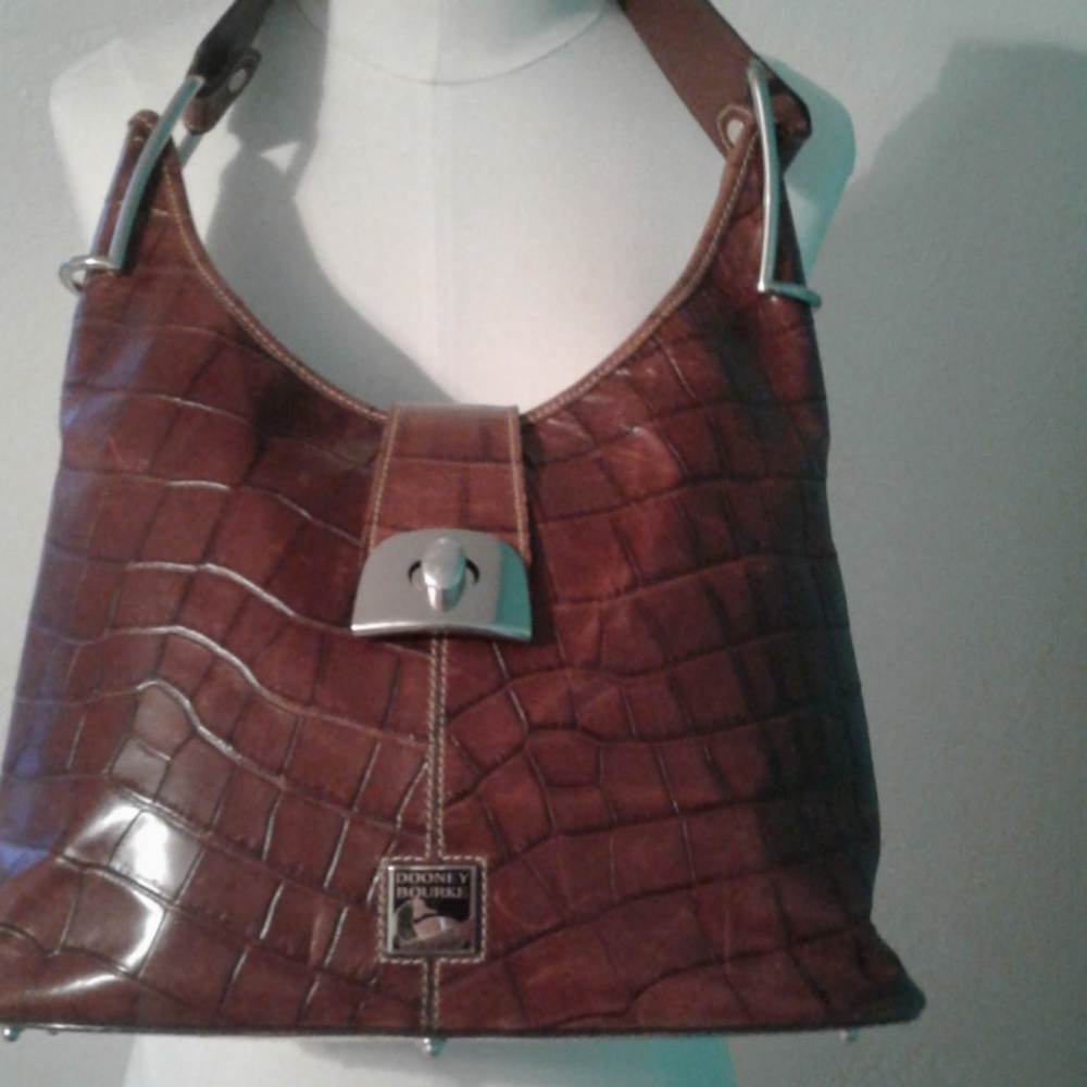 Dooney & Bourke Purse